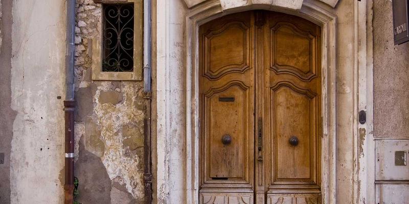 会计培训的转型之路：从财务课程到综合财税服务的生态构建